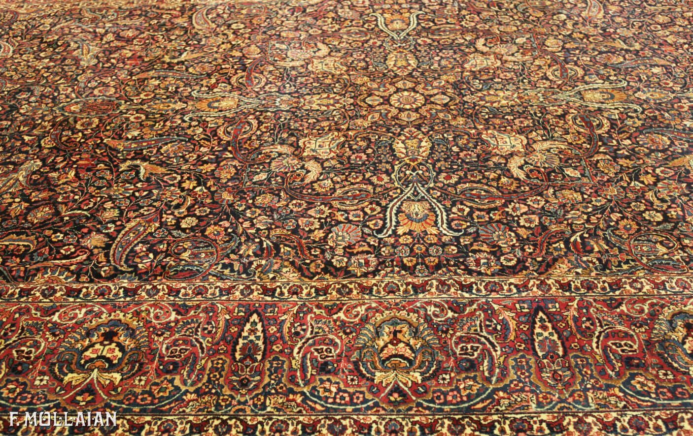 Antique Persian Mashad Amoghli Carpet n°:24222440